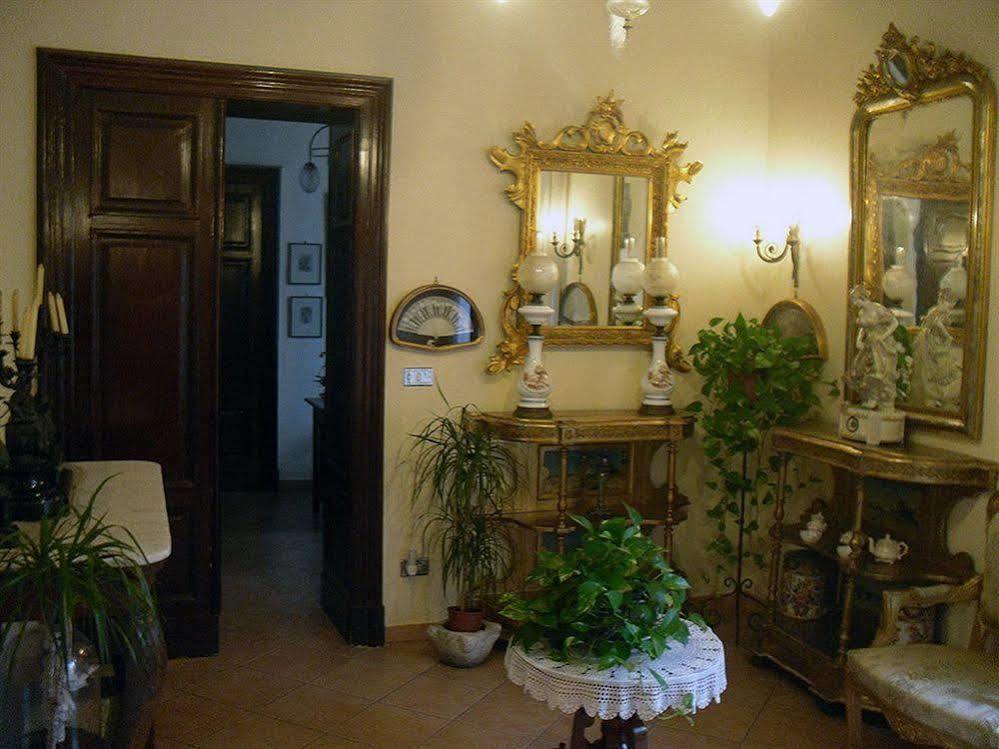 Bed And Breakfast I Vicoletti Di Napoli Ngoại thất bức ảnh