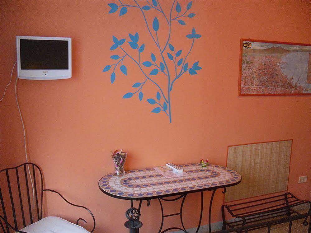 Bed And Breakfast I Vicoletti Di Napoli Ngoại thất bức ảnh